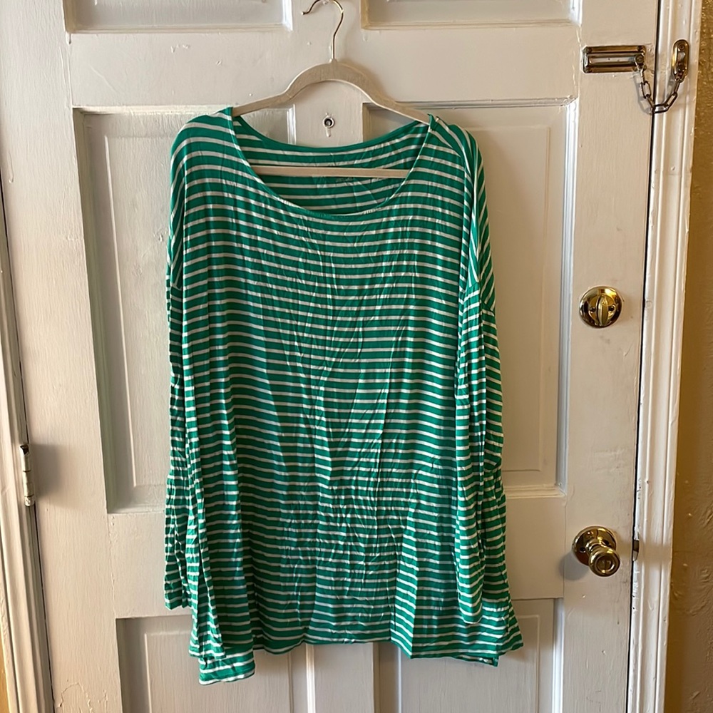 Striped green long sleeve 4x